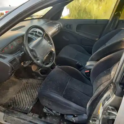 Scrapping Vehicle chrysler neon (pl) 2.0 16v of the year 1999 powered 