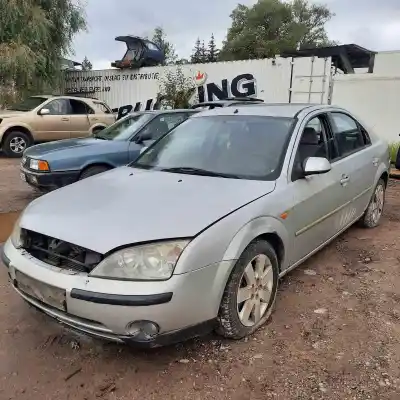 Veicolo di demolizione ford mondeo iii (b5y) 2.0 16v tddi / tdci dell'anno 2002 alimentato 