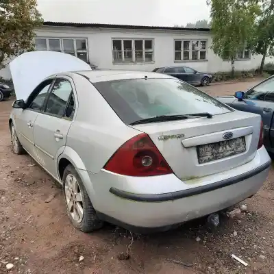 Veicolo di demolizione ford mondeo iii (b5y) 2.0 16v tddi / tdci dell'anno 2002 alimentato 