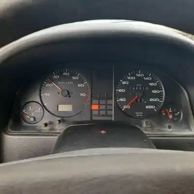 Veicolo di demolizione audi 80 (811/813) 1.8 dell'anno 1988 alimentato sf