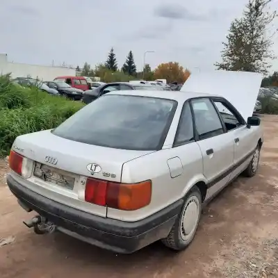 Scrapping Vehicle audi 80 (811/813) 1.8 of the year 1989 powered 
