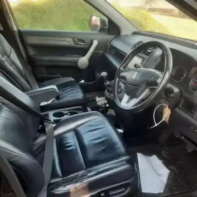 Scrapping Vehicle honda cr-v iii 2.0 i of the year 2007 powered r20a2