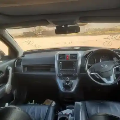 Scrapping Vehicle honda cr-v iii 2.0 i of the year 2007 powered r20a2