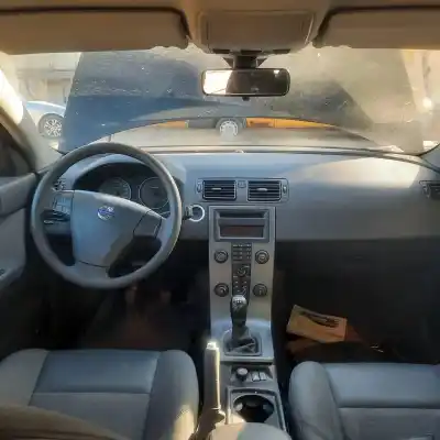 Veículo de Sucata volvo v50 (545) 1.6 d do ano 2005 alimentado d4164t