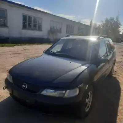 Scrapping Vehicle opel vectra b caravan 1.6 16v of the year 1996 powered x16xel