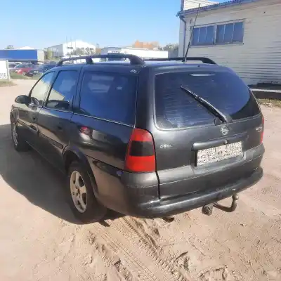 Scrapping Vehicle opel vectra b caravan 1.6 16v of the year 1996 powered x16xel