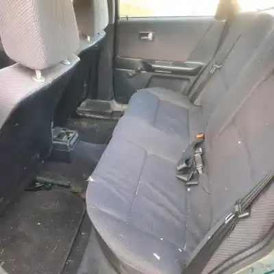 Véhicule à la ferraille audi 80 avant 1.9 tdi de l'année 1993 alimenté 1z