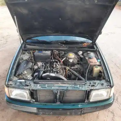 Véhicule à la ferraille audi 80 avant 1.9 tdi de l'année 1993 alimenté 1z