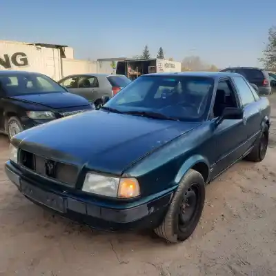 Véhicule à la ferraille audi 80 avant 1.9 tdi de l'année 1993 alimenté 1z