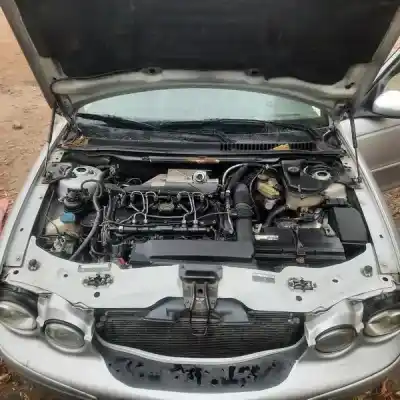 Scrapping Vehicle jaguar x-type wagon 2.0 d classic of the year 2004 powered 