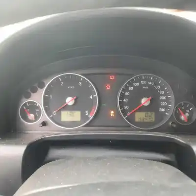 Veicolo di demolizione ford mondeo iii (b5y) 2.0 16v tddi / tdci dell'anno 2003 alimentato 