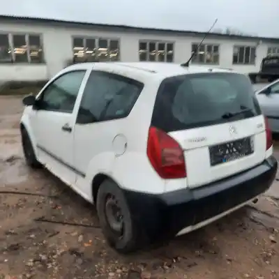 Veículo de Sucata citroen c2 1.4 hdi do ano 2004 alimentado 8hx