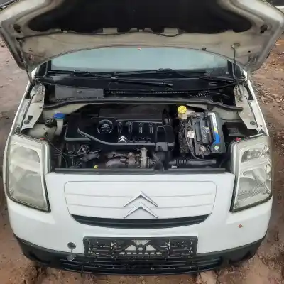Veículo de Sucata citroen c2 1.4 hdi do ano 2004 alimentado 8hx