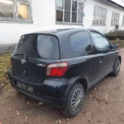 Здавання транспортного засобу toyota yaris (ncp1/nlp1/scp1) 1.0 linea luna року 2000 потужний 1szfe