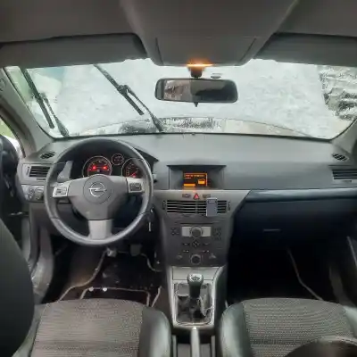 Scrapping Vehicle opel astra h caravan 1.7 16v cdti of the year 2005 powered z17dth