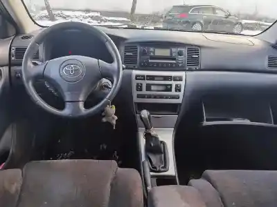 Veículo de Sucata toyota corolla (_e12_) 1.6 vvt-i (zze121_) do ano 2003 alimentado 3zzfe