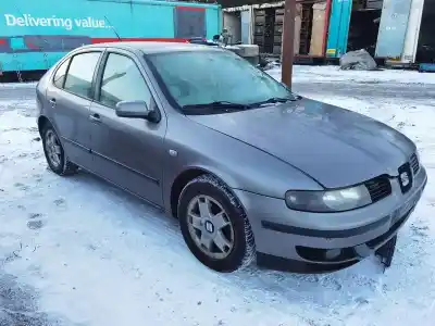 Sloopvoertuig seat                                               leon (1m1)                                                                                                                                                                                                                                                 1.9 tdi                                                                                                                                                                                                                                                    van het jaar 2002 aangedreven 