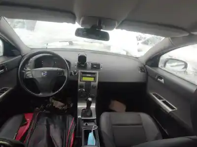 Veículo de Sucata volvo v50 (545) 2.0 d do ano 2007 alimentado d4204t