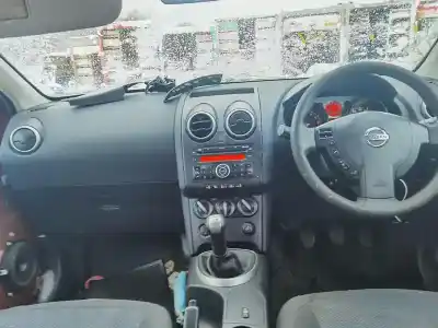 Veículo de Sucata nissan qashqai 1.6 16v do ano 2008 alimentado hr16de