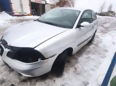 Veicolo di demolizione seat ibiza (6l1) 1.9 tdi dell'anno 2004 alimentato asz