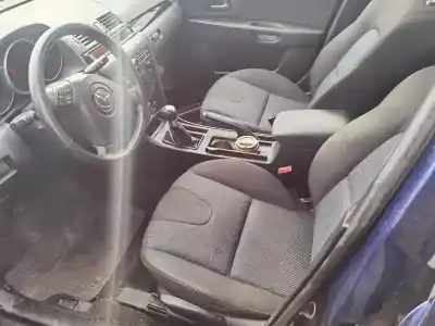 Scrapping Vehicle mazda 3 (bk) 1.6 di turbo of the year 2004 powered 