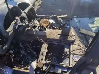 Veículo de Sucata ford galaxy (vx) 1.9 tdi cat do ano 1997 alimentado 