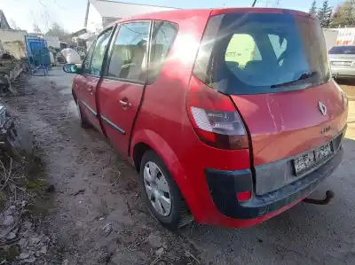 Sloopvoertuig renault scenic ii 1.5 dci diesel van het jaar 2004 aangedreven k9k722