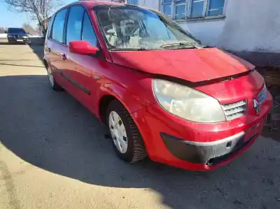 Sloopvoertuig RENAULT SCENIC II 1.5 dCi Diesel van het jaar 2004 aangedreven K9K722