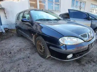 Здавання транспортного засобу RENAULT MEGANE, I 1999.03 - 2002.10 FACELIFT 1.4 16V 70KW 1999.03 - 2003.08 року 2000 потужний K4J750