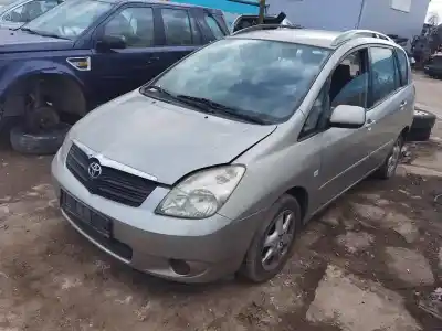 Veículo de Sucata toyota corolla (e11) 2.0 d-4d linea sol do ano 2003 alimentado 1cdftv