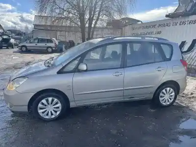 Veicolo di demolizione toyota corolla (e11) 2.0 d-4d linea sol dell'anno 2002 alimentato 1cdftv