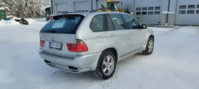 Sloopvoertuig bmw x5 (e53) 4.4 v8 32v cat (m62) van het jaar 2001 aangedreven m62/tu