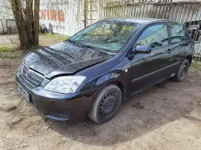 Veicolo di demolizione toyota corolla (e11) 2.0 d-4d linea sol dell'anno 2004 alimentato 1cdftv