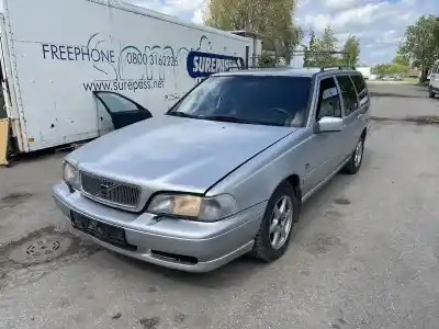 Veículo de Sucata volvo v70 ii (285) 2.5 tdi do ano 1998 alimentado d5252t 