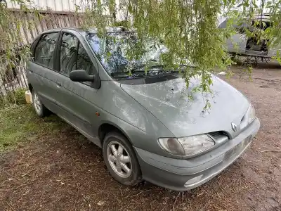 Здавання транспортного засобу renault   року 1998 потужний k7m703