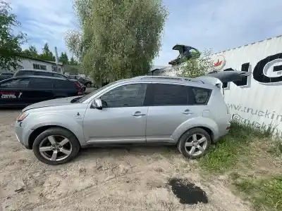 Veículo de Sucata mitsubishi outlander (cw0) 2.0 di-d intense do ano 2006 alimentado bsy