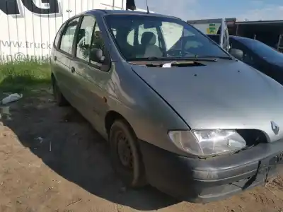 Здавання транспортного засобу RENAULT MEGANE I SCENIC (JA0) 1.9 dTi Diesel CAT року 1998 потужний 