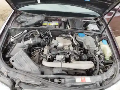 Здавання транспортного засобу audi a4 b6 (8e2) 2.5 tdi quattro року 2002 потужний 