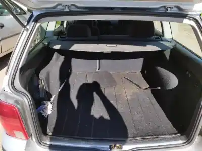 Veículo de Sucata volkswagen passat b5 (3b2) 1.9 tdi do ano 1998 alimentado 