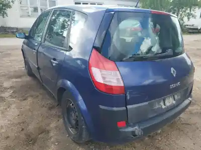 Veículo de Sucata renault scenic ii 1.6 16v do ano 2004 alimentado k4m782