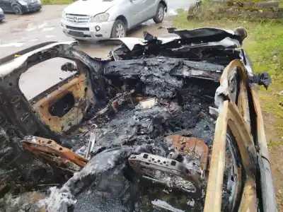 Scrapping Vehicle jaguar f-pace 2016 --> 2.0d 132kw f-pace 2016 --> of the year 2017 powered 