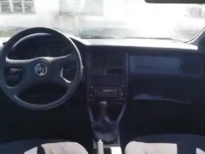 Veicolo di demolizione audi 80 avant 2.0 dell'anno 1992 alimentato abk