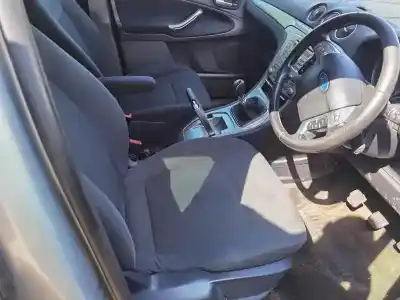 Vehicul casat ford galaxy (ca1) 1.8 tdci cat al anului 2009 alimentat 