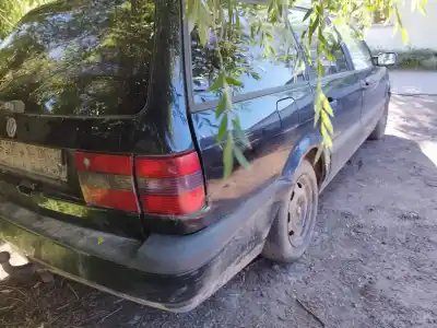 Sloopvoertuig volkswagen passat variant (3a5) 1.9 tdi van het jaar 1995 aangedreven 1z