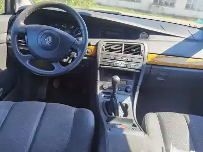 Véhicule à la ferraille renault                                            vel satis (bj0)                                                                                                                                                                                                                                            2.2 dci turbodiesel                                                                                                                                                                                                                                        de l'année 2003 alimenté g9t702