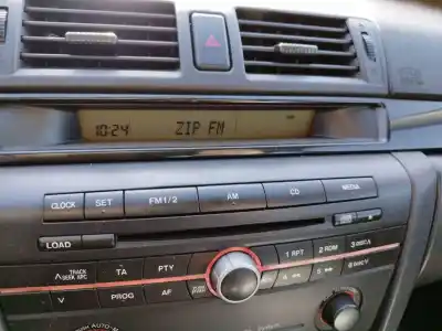 Veicolo di demolizione mazda 3 (bk) 1.6 di turbo dell'anno 2005 alimentato 