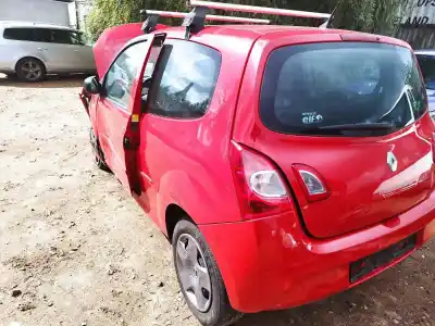 Scrapping Vehicle renault twingo 1.2 16v of the year 2012 powered d4f772