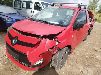 Scrapping Vehicle renault twingo 1.2 16v of the year 2012 powered d4f772