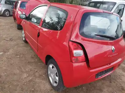 Scrapping Vehicle renault twingo 1.2 16v of the year 2011 powered d4f772