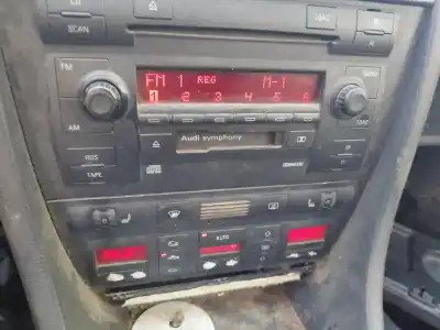 Veículo de Sucata audi a6, c5 2001.08 - 2005.01 facelift 2.5 tdi quattro 132kw 2000.02 - 2005.01 do ano 2003 alimentado ake